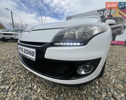 Белый Рено Меган, объемом двигателя 1.46 л и пробегом 255 тыс. км за 6500 $, фото 32 на Automoto.ua