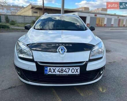 Білий Рено Меган, об'ємом двигуна 1.6 л та пробігом 98 тис. км за 8000 $, фото 3 на Automoto.ua