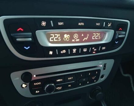 Белый Рено Меган, объемом двигателя 1.5 л и пробегом 264 тыс. км за 8200 $, фото 11 на Automoto.ua