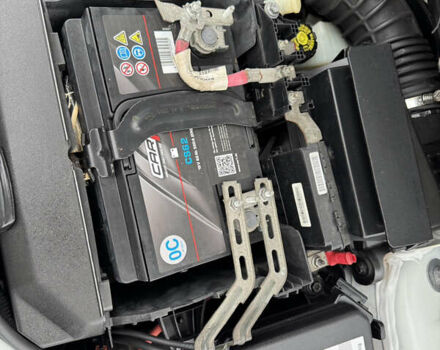 Білий Рено Меган, об'ємом двигуна 1.6 л та пробігом 235 тис. км за 7500 $, фото 44 на Automoto.ua