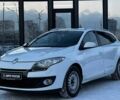 Білий Рено Меган, об'ємом двигуна 1.5 л та пробігом 300 тис. км за 8490 $, фото 3 на Automoto.ua