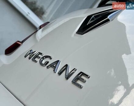 Белый Рено Меган, объемом двигателя 1.46 л и пробегом 185 тыс. км за 9099 $, фото 33 на Automoto.ua