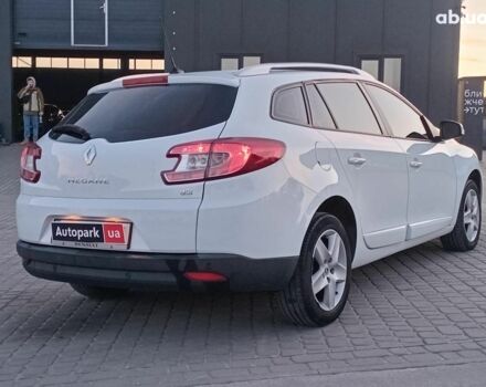 Белый Рено Меган, объемом двигателя 1.5 л и пробегом 315 тыс. км за 8990 $, фото 6 на Automoto.ua