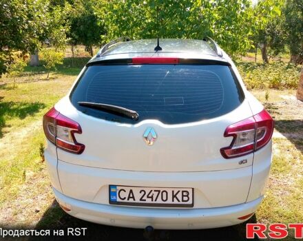 Белый Рено Меган, объемом двигателя 1.5 л и пробегом 342 тыс. км за 7500 $, фото 1 на Automoto.ua