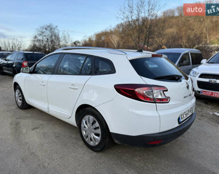 Белый Рено Меган, объемом двигателя 1.5 л и пробегом 259 тыс. км за 7999 $, фото 6 на Automoto.ua