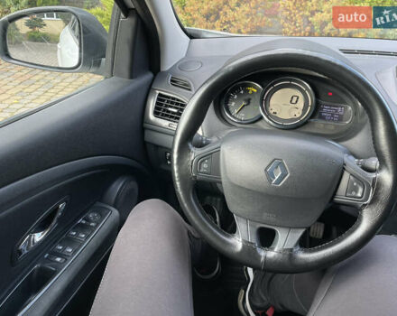 Білий Рено Меган, об'ємом двигуна 1.5 л та пробігом 199 тис. км за 8250 $, фото 24 на Automoto.ua