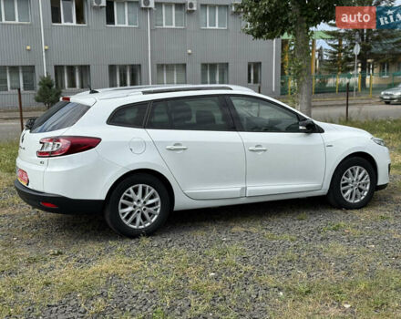 Белый Рено Меган, объемом двигателя 1.5 л и пробегом 225 тыс. км за 8900 $, фото 18 на Automoto.ua