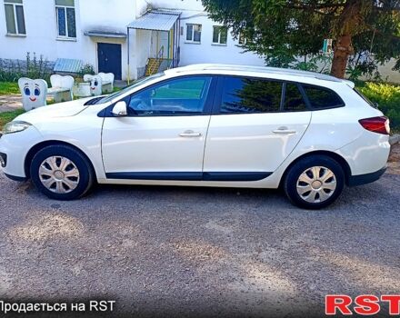 Білий Рено Меган, об'ємом двигуна 1.5 л та пробігом 185 тис. км за 7800 $, фото 1 на Automoto.ua