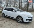 Білий Рено Меган, об'ємом двигуна 1.46 л та пробігом 306 тис. км за 6799 $, фото 1 на Automoto.ua
