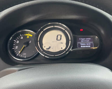 Рено Меган 2013 в Локачи на Automoto.ua Белый Рено Меган, объемом двигателя 1.5 л и пробегом 290 тыс. км за 7500 $, фото 10 на Automoto.ua