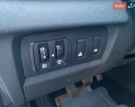 Белый Рено Меган, объемом двигателя 1.2 л и пробегом 146 тыс. км за 6600 $, фото 25 на Automoto.ua