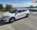 Білий Рено Меган, об'ємом двигуна 1.2 л та пробігом 123 тис. км за 7800 $, фото 1 на Automoto.ua