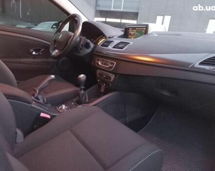 Белый Рено Меган, объемом двигателя 1.5 л и пробегом 315 тыс. км за 8990 $, фото 11 на Automoto.ua