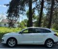 Белый Рено Меган, объемом двигателя 1.5 л и пробегом 239 тыс. км за 8800 $, фото 2 на Automoto.ua