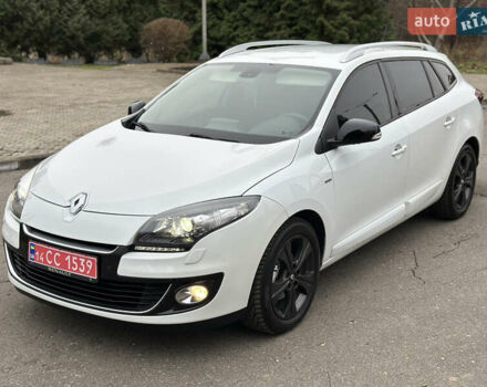 Белый Рено Меган, объемом двигателя 0 л и пробегом 262 тыс. км за 8499 $, фото 24 на Automoto.ua