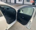 Білий Рено Меган, об'ємом двигуна 1.46 л та пробігом 398 тис. км за 6100 $, фото 10 на Automoto.ua
