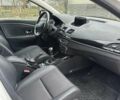 Белый Рено Меган, объемом двигателя 1.6 л и пробегом 245 тыс. км за 8800 $, фото 11 на Automoto.ua
