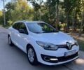 Белый Рено Меган, объемом двигателя 1.5 л и пробегом 248 тыс. км за 8800 $, фото 1 на Automoto.ua