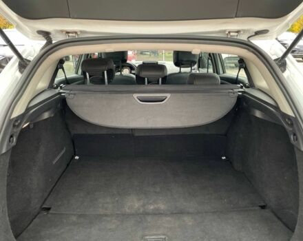 Рено Меган 2013 в Кривом Роге на Automoto.ua Белый Рено Меган, объемом двигателя 1.5 л и пробегом 148 тыс. км за 9100 $, фото 19 на Automoto.ua