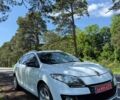 Белый Рено Меган, объемом двигателя 1.5 л и пробегом 239 тыс. км за 8800 $, фото 1 на Automoto.ua