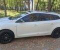 Белый Рено Меган, объемом двигателя 1.5 л и пробегом 259 тыс. км за 8028 $, фото 2 на Automoto.ua