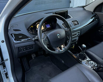 Белый Рено Меган, объемом двигателя 1.5 л и пробегом 236 тыс. км за 9700 $, фото 29 на Automoto.ua