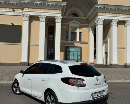 Белый Рено Меган, объемом двигателя 1.5 л и пробегом 234 тыс. км за 7600 $, фото 8 на Automoto.ua