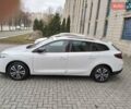Белый Рено Меган, объемом двигателя 1.5 л и пробегом 260 тыс. км за 8100 $, фото 2 на Automoto.ua