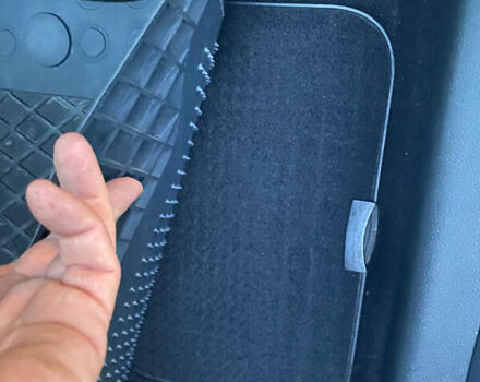 Белый Рено Меган, объемом двигателя 1.2 л и пробегом 146 тыс. км за 6600 $, фото 27 на Automoto.ua