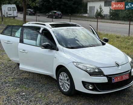 Белый Рено Меган, объемом двигателя 1.5 л и пробегом 225 тыс. км за 8900 $, фото 37 на Automoto.ua