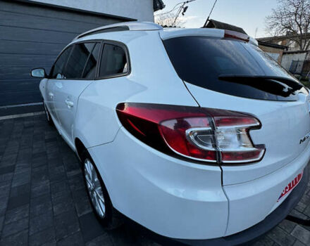 Белый Рено Меган, объемом двигателя 1.5 л и пробегом 236 тыс. км за 9700 $, фото 14 на Automoto.ua