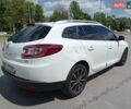 Белый Рено Меган, объемом двигателя 1.6 л и пробегом 220 тыс. км за 7600 $, фото 3 на Automoto.ua