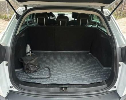 Белый Рено Меган, объемом двигателя 1.6 л и пробегом 245 тыс. км за 8800 $, фото 16 на Automoto.ua