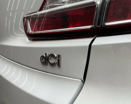 Белый Рено Меган, объемом двигателя 1.46 л и пробегом 308 тыс. км за 8700 $, фото 35 на Automoto.ua