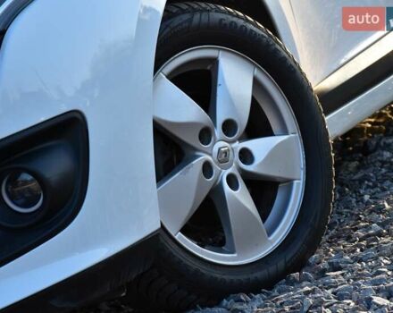 Белый Рено Меган, объемом двигателя 1.5 л и пробегом 232 тыс. км за 7800 $, фото 14 на Automoto.ua