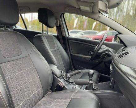 Белый Рено Меган, объемом двигателя 1.5 л и пробегом 148 тыс. км за 8999 $, фото 14 на Automoto.ua