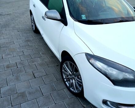 Белый Рено Меган, объемом двигателя 1.5 л и пробегом 212 тыс. км за 9700 $, фото 2 на Automoto.ua