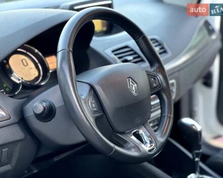 Белый Рено Меган, объемом двигателя 1.46 л и пробегом 185 тыс. км за 9099 $, фото 15 на Automoto.ua