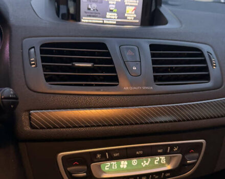 Белый Рено Меган, объемом двигателя 1.46 л и пробегом 300 тыс. км за 8300 $, фото 15 на Automoto.ua