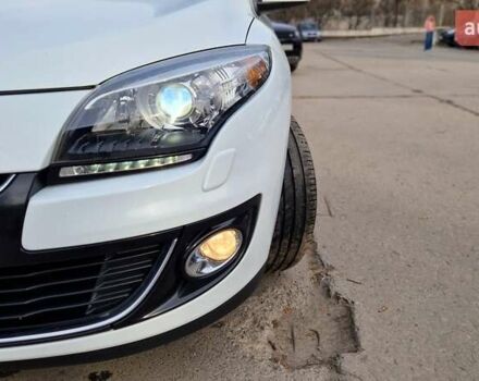Білий Рено Меган, об'ємом двигуна 1.5 л та пробігом 241 тис. км за 7500 $, фото 9 на Automoto.ua