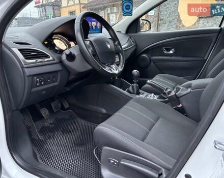 Білий Рено Меган, об'ємом двигуна 1.5 л та пробігом 248 тис. км за 7300 $, фото 21 на Automoto.ua