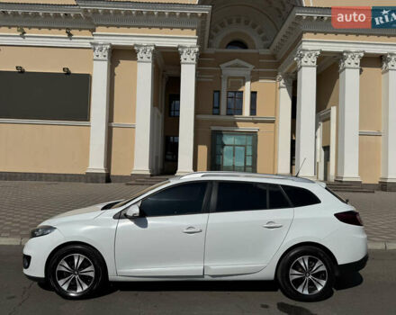 Белый Рено Меган, объемом двигателя 1.5 л и пробегом 234 тыс. км за 7600 $, фото 10 на Automoto.ua