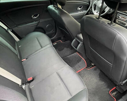 Белый Рено Меган, объемом двигателя 1.46 л и пробегом 305 тыс. км за 8500 $, фото 18 на Automoto.ua