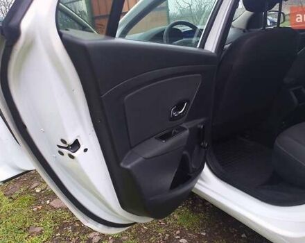 Белый Рено Меган, объемом двигателя 1.46 л и пробегом 270 тыс. км за 6100 $, фото 10 на Automoto.ua