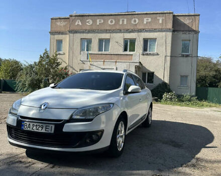 Белый Рено Меган, объемом двигателя 1.46 л и пробегом 304 тыс. км за 6700 $, фото 1 на Automoto.ua