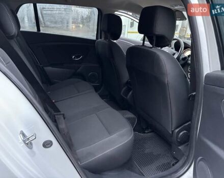 Білий Рено Меган, об'ємом двигуна 1.5 л та пробігом 248 тис. км за 7300 $, фото 23 на Automoto.ua