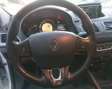 Белый Рено Меган, объемом двигателя 1.5 л и пробегом 315 тыс. км за 8990 $, фото 17 на Automoto.ua