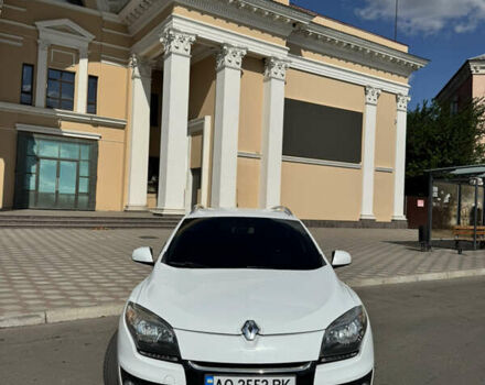 Белый Рено Меган, объемом двигателя 1.5 л и пробегом 234 тыс. км за 7600 $, фото 1 на Automoto.ua