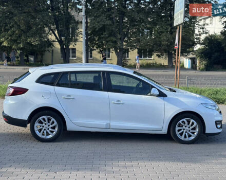 Белый Рено Меган, объемом двигателя 1.5 л и пробегом 260 тыс. км за 7550 $, фото 11 на Automoto.ua