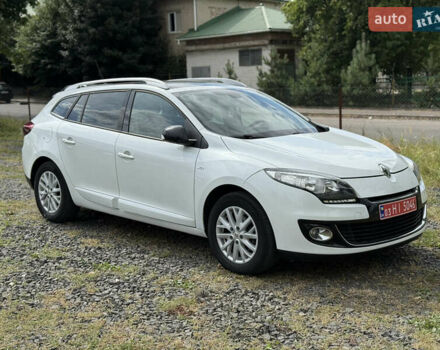 Белый Рено Меган, объемом двигателя 1.5 л и пробегом 225 тыс. км за 8900 $, фото 8 на Automoto.ua
